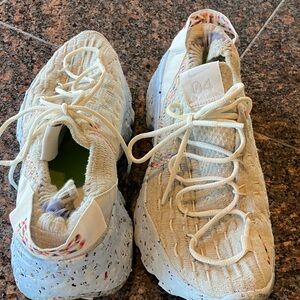 Nike Women’s Gray and Multicolor Sneakers